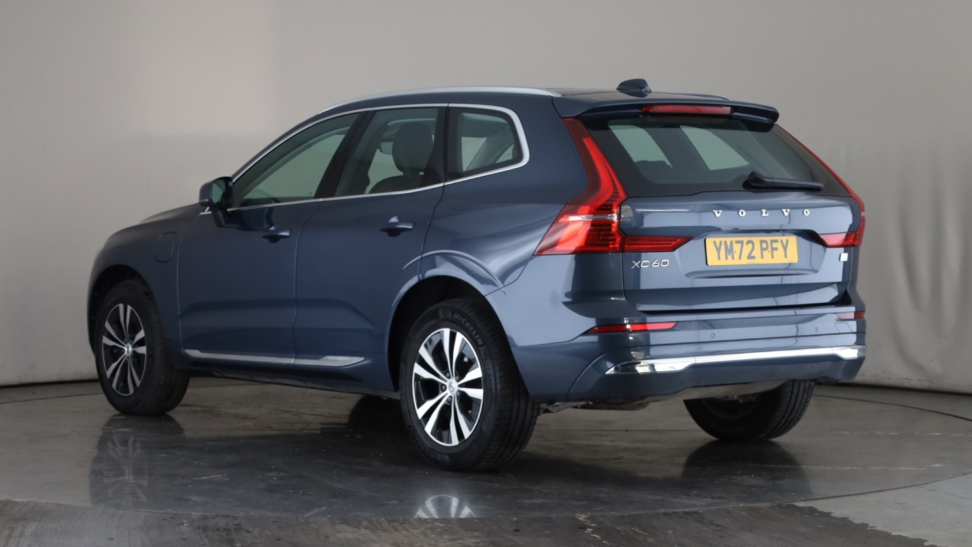 2.0 T6 [350] RC PHEV Core Bright 5dr AWD Gtron