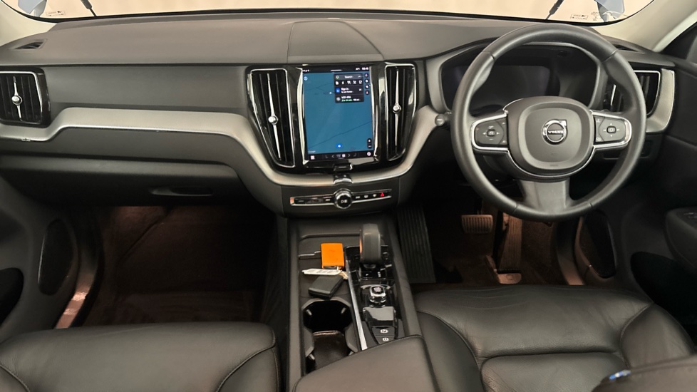 VOLVO XC60 Image 11