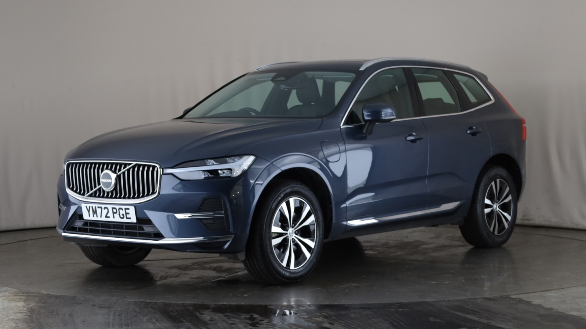 2.0 T6 [350] RC PHEV Core Bright 5dr AWD Gtron