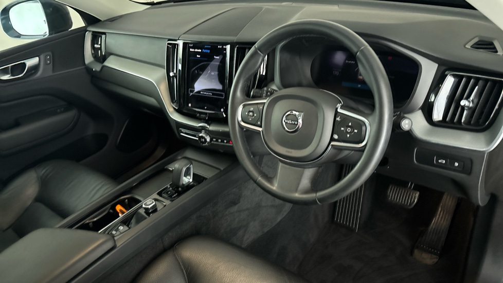 VOLVO XC60 Image 9