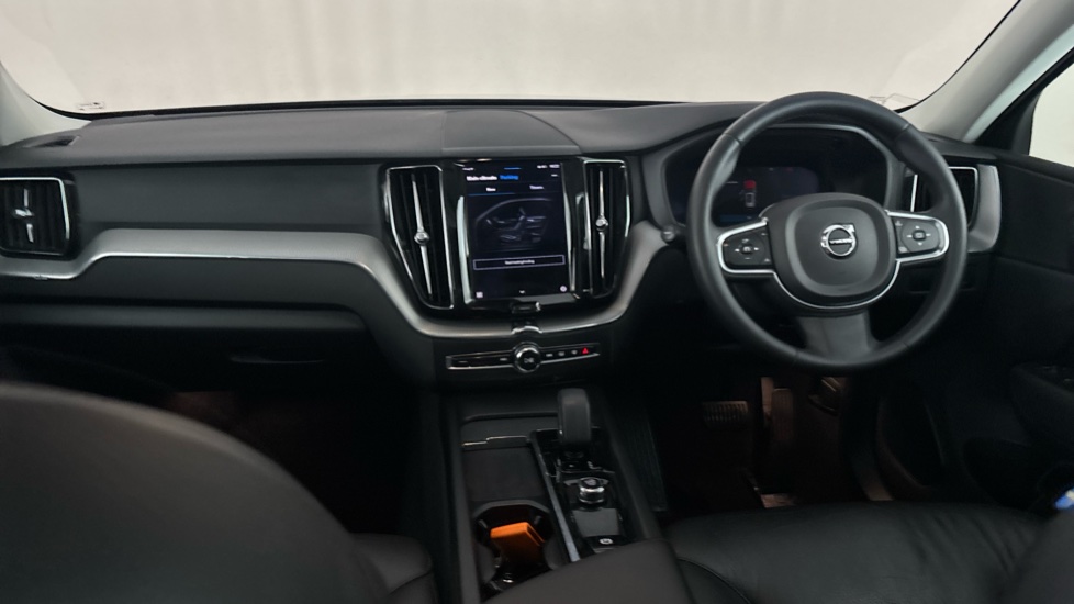 VOLVO XC60 Image 11