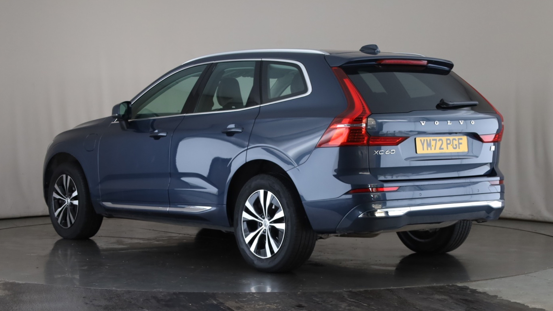 2.0 T6 [350] RC PHEV Core Bright 5dr AWD Gtron