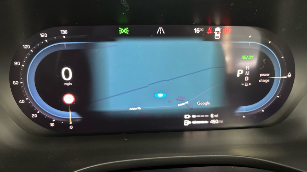 VOLVO XC60 Image 13