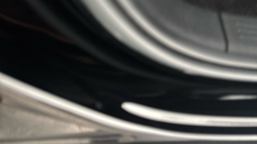 VOLVO XC40 scratches