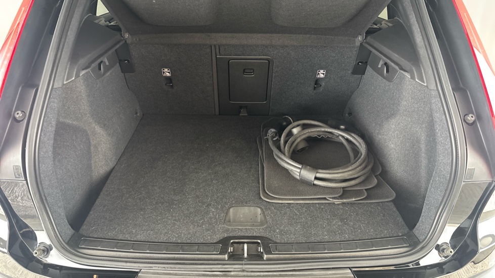 VOLVO XC40 Image 15