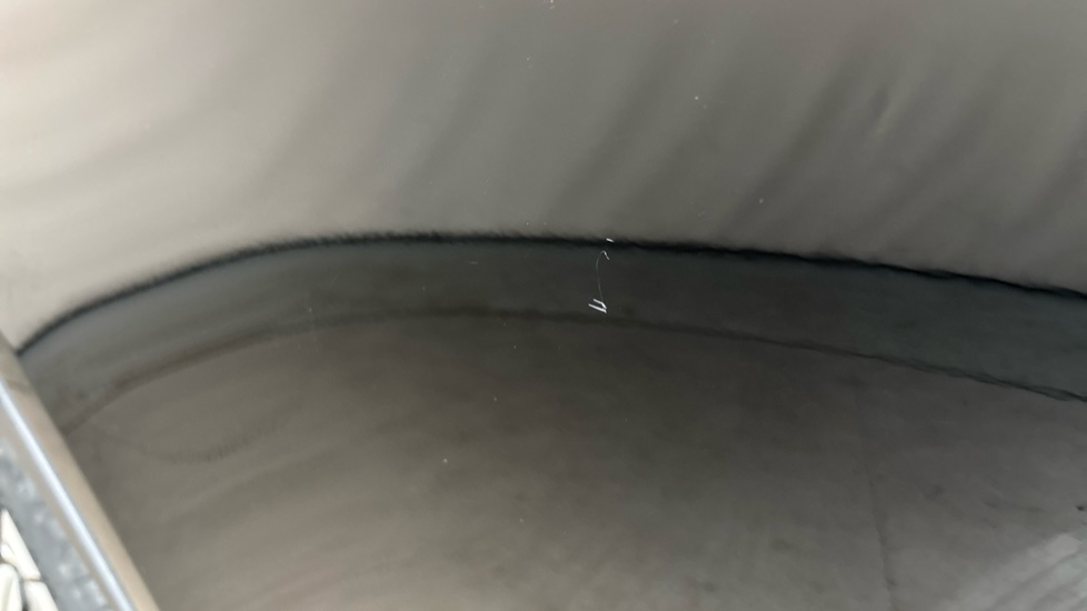 VOLVO XC40 Scratches and dent