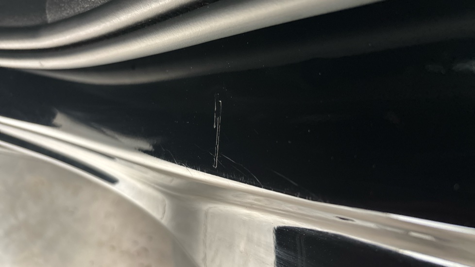 VOLVO XC40 Dents and scratches