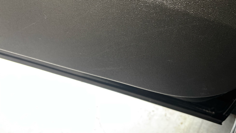 VOLVO XC40 Scratches