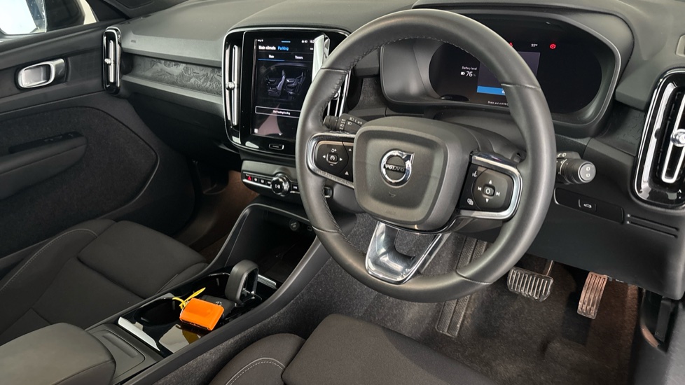 VOLVO XC40 Image 9