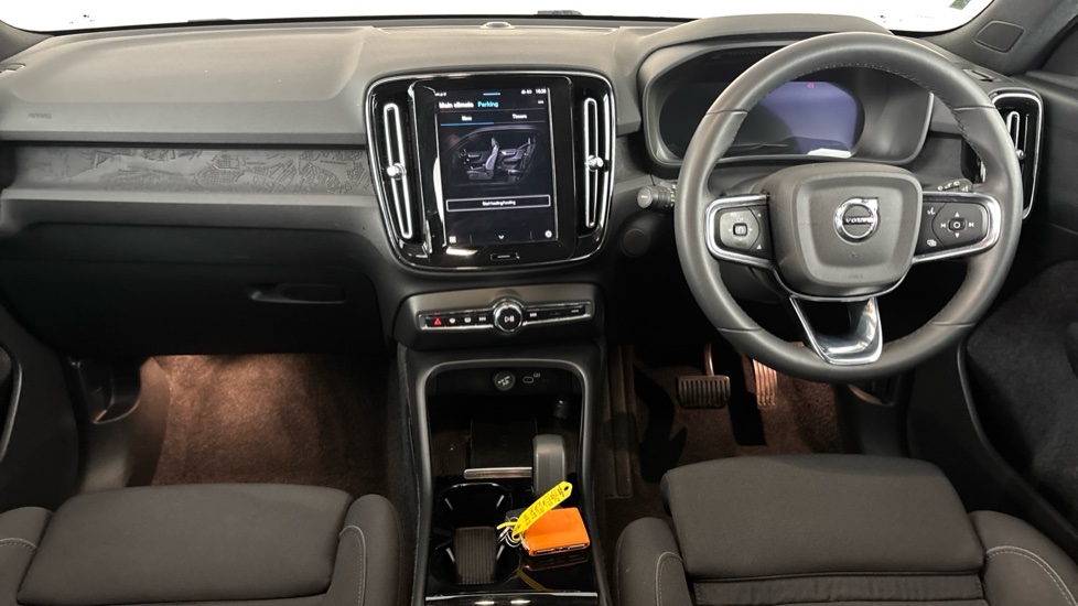 VOLVO XC40 Image 11