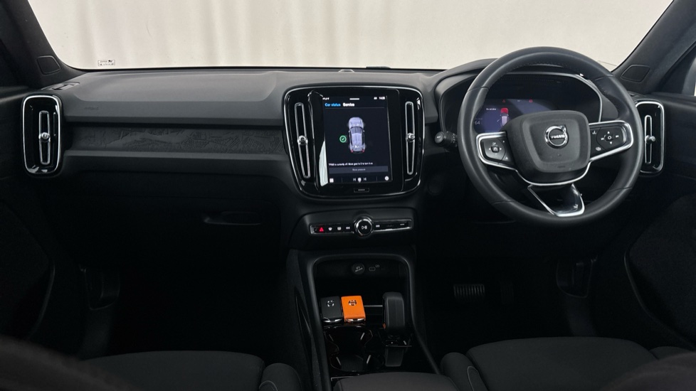VOLVO XC40 Image 11