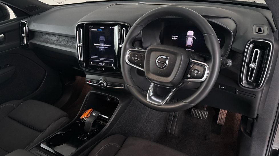 VOLVO XC40 Image 9