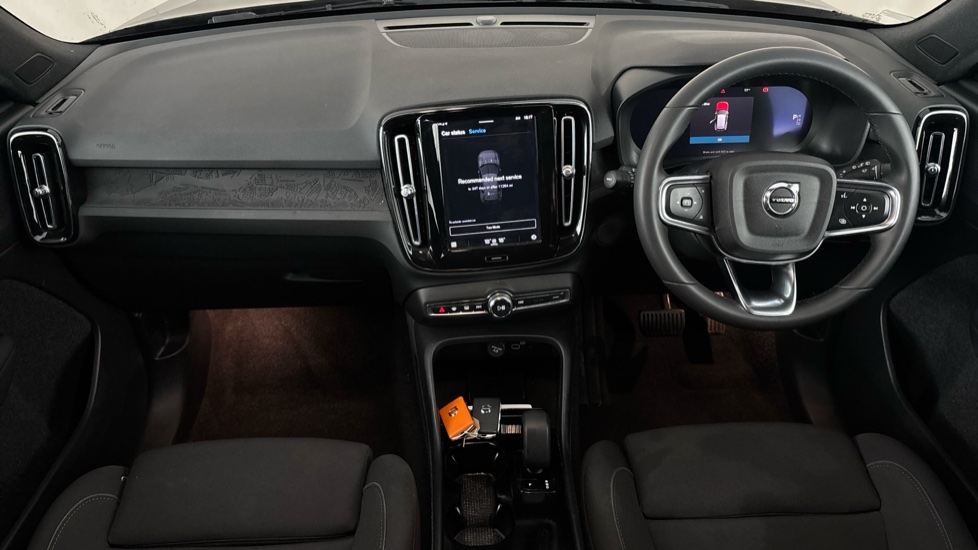VOLVO XC40 Image 11