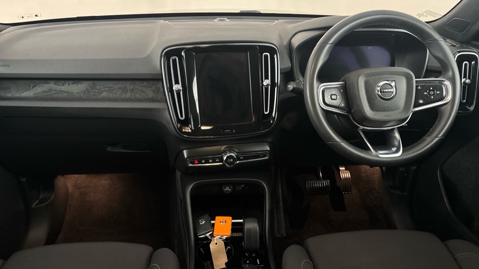 VOLVO XC40 Image 11