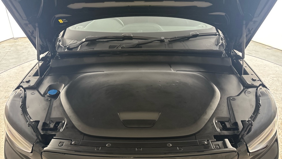 VOLVO XC40 Image 16