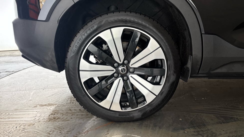 VOLVO XC40 Image 19