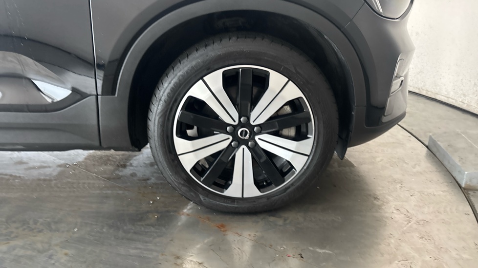 VOLVO XC40 Image 20