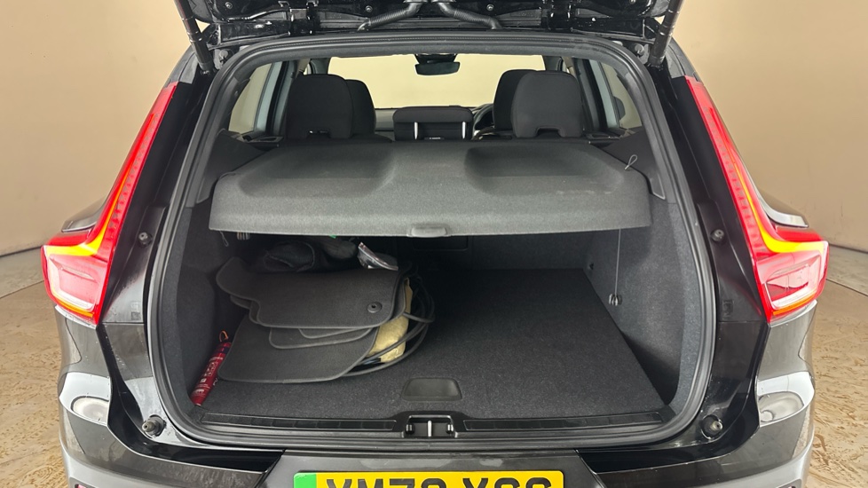 VOLVO XC40 Image 15