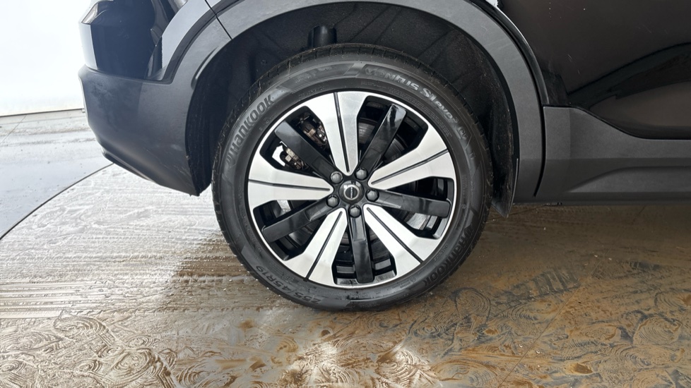 VOLVO XC40 Image 19
