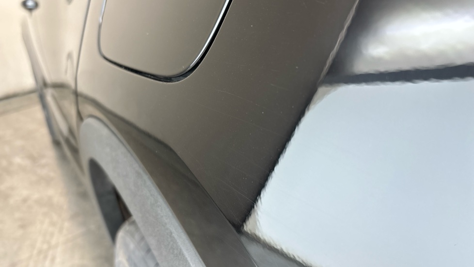 VOLVO XC40 dent