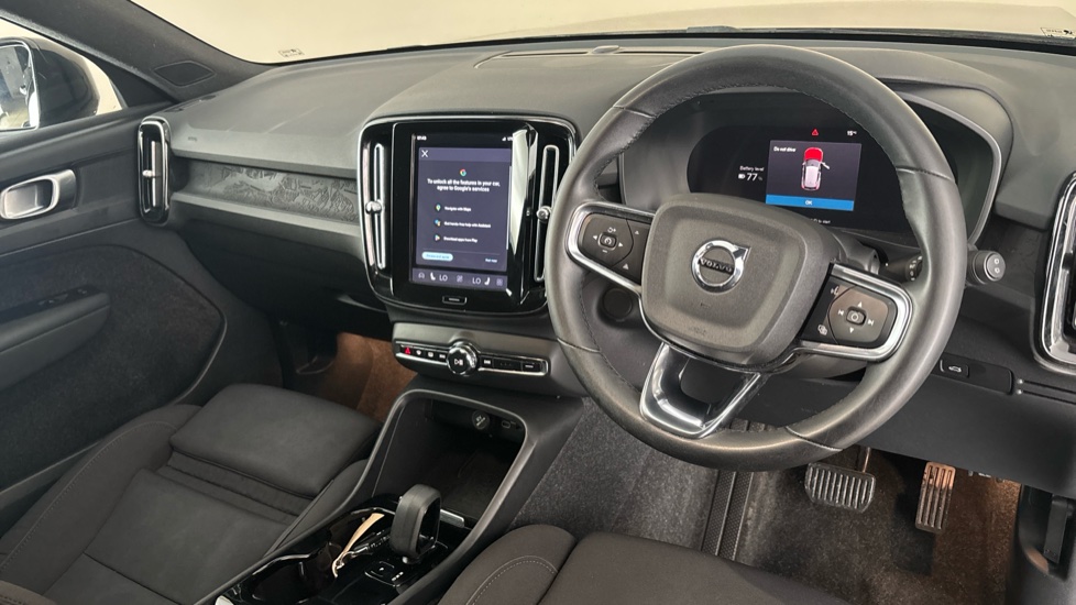 VOLVO XC40 Image 9
