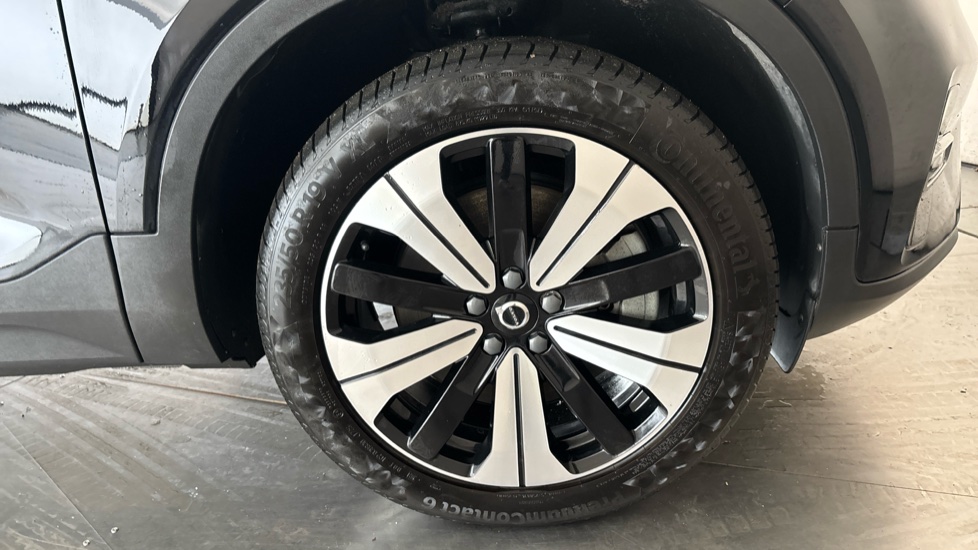 VOLVO XC40 Image 20