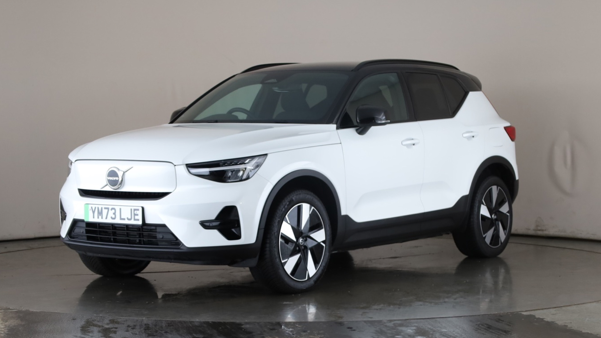 Volvo Xc40 Electric Estate 300kW Recharge Twin Core 82kWh 5dr AWD Auto