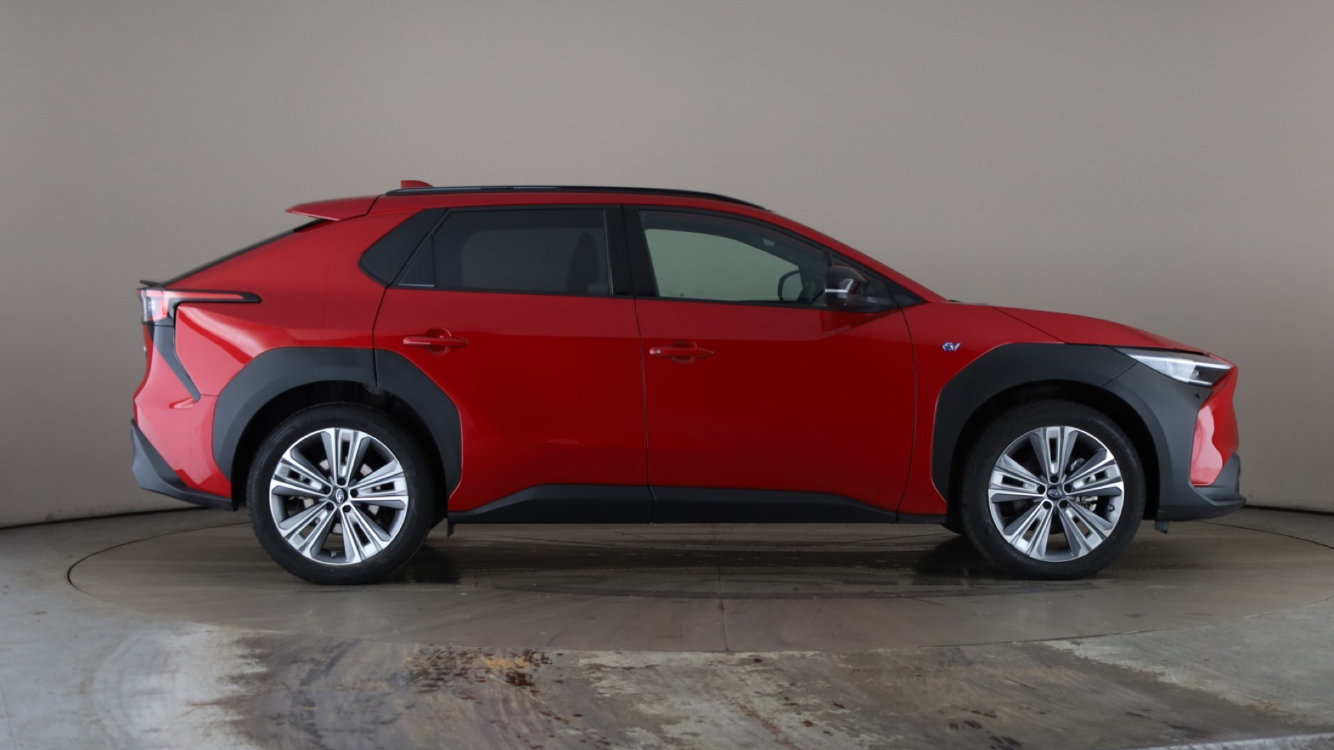 4020618 150kW Touring 71.4kWh 5dr Auto AWD