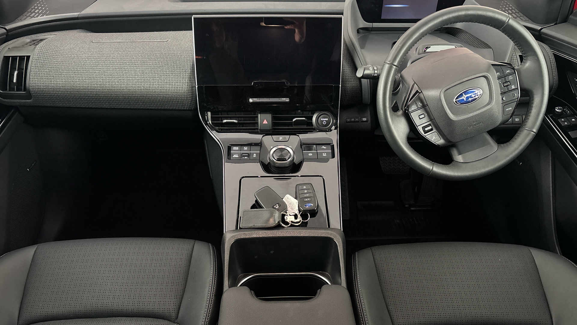 4020618 150kW Touring 71.4kWh 5dr Auto AWD