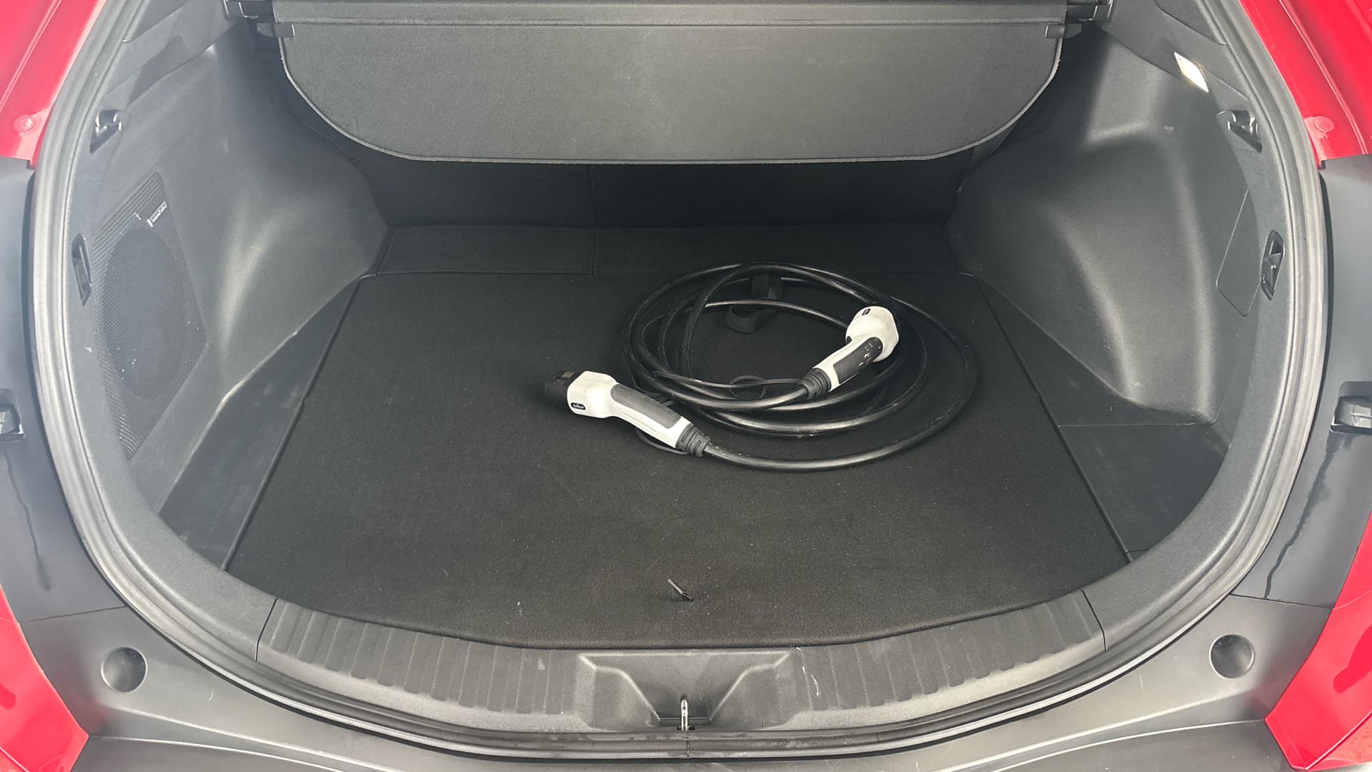 4020618 150kW Touring 71.4kWh 5dr Auto AWD