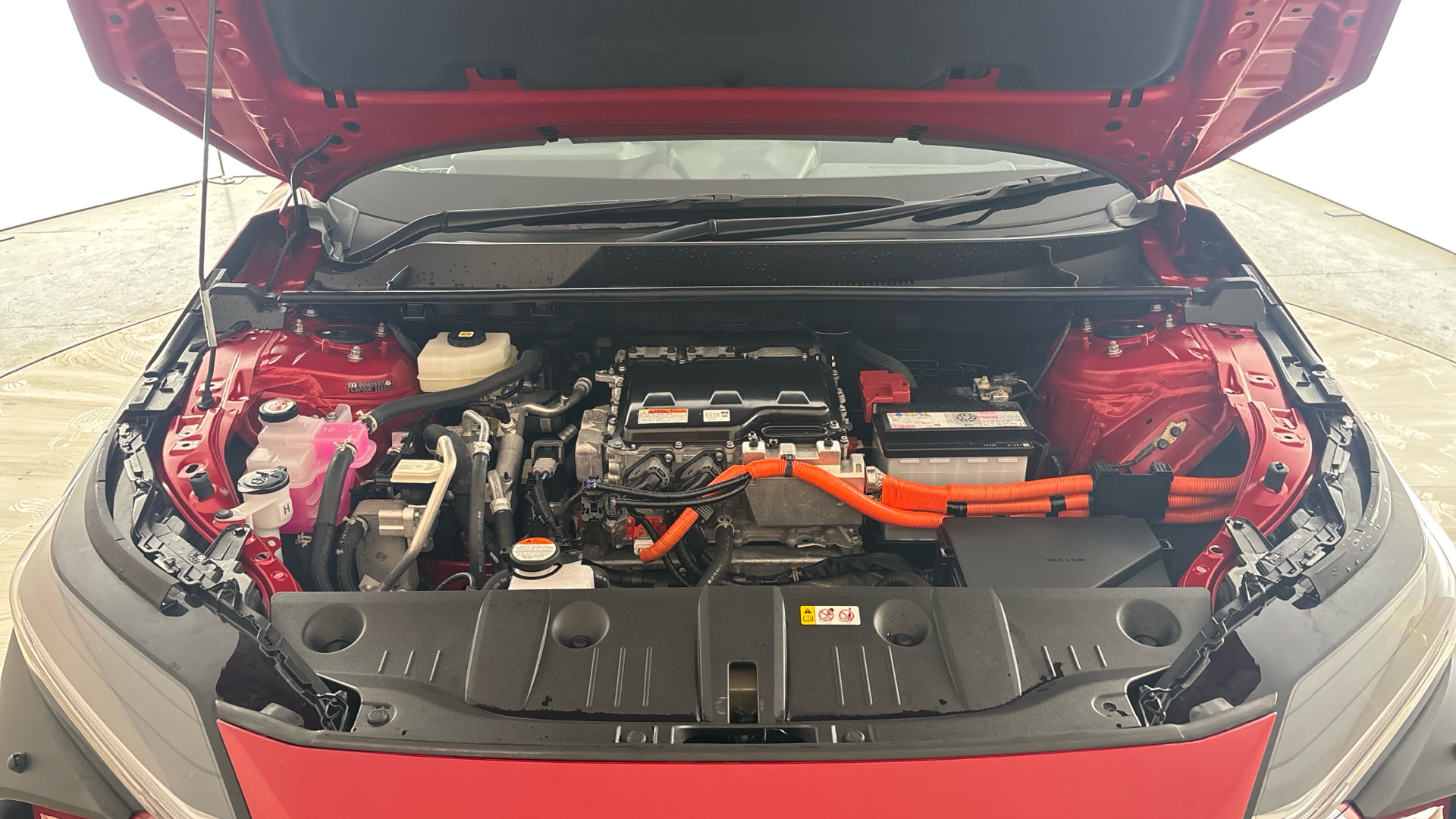 4020618 150kW Touring 71.4kWh 5dr Auto AWD