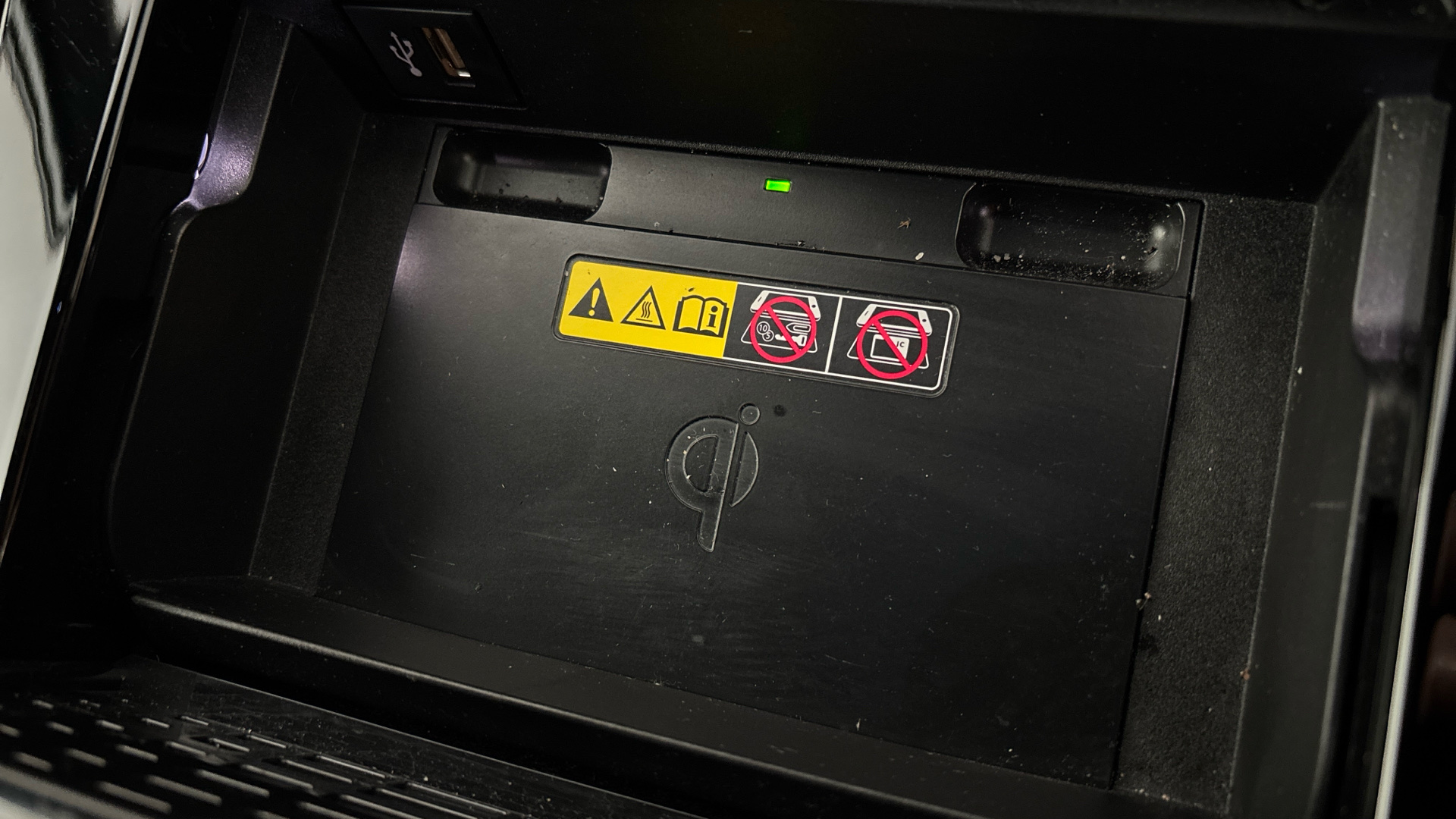 4020618 150kW Touring 71.4kWh 5dr Auto AWD