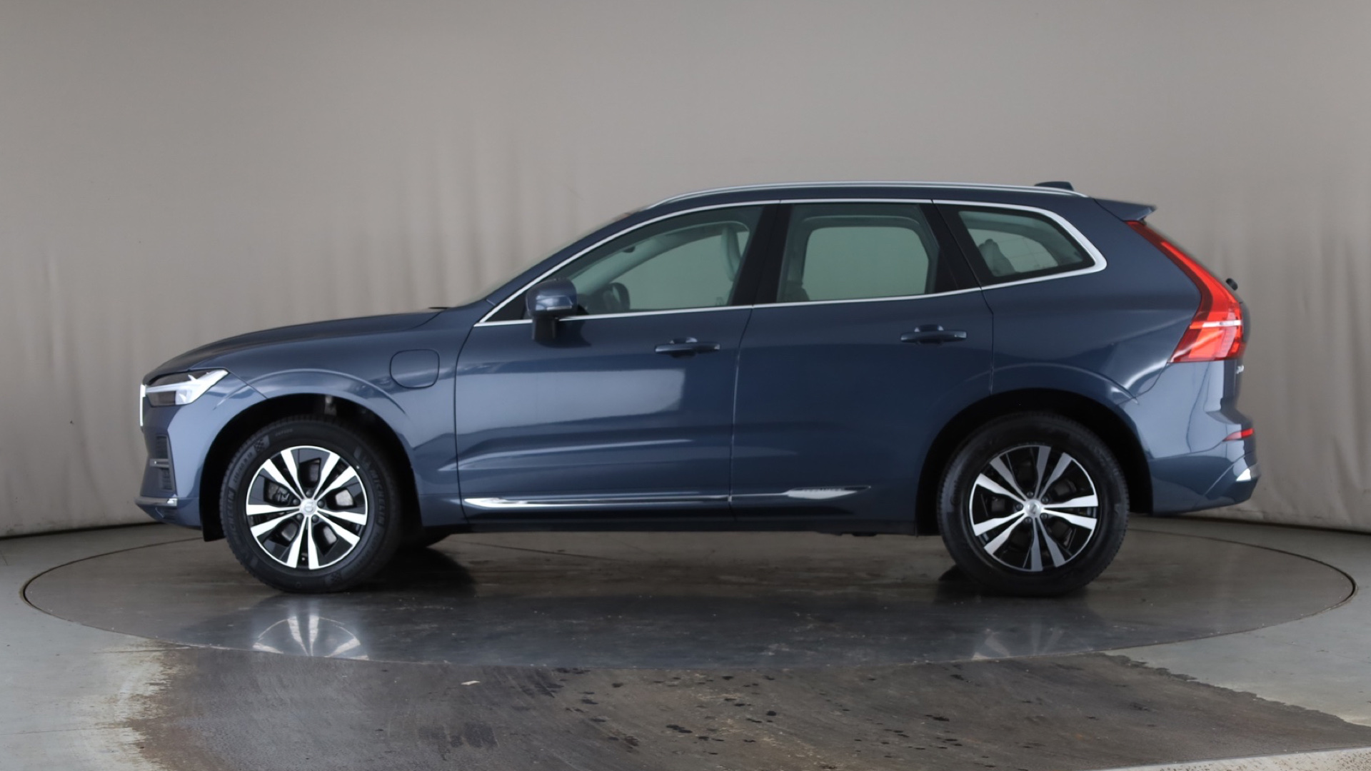 2.0 T6 [350] RC PHEV Core Bright 5dr AWD Gtron