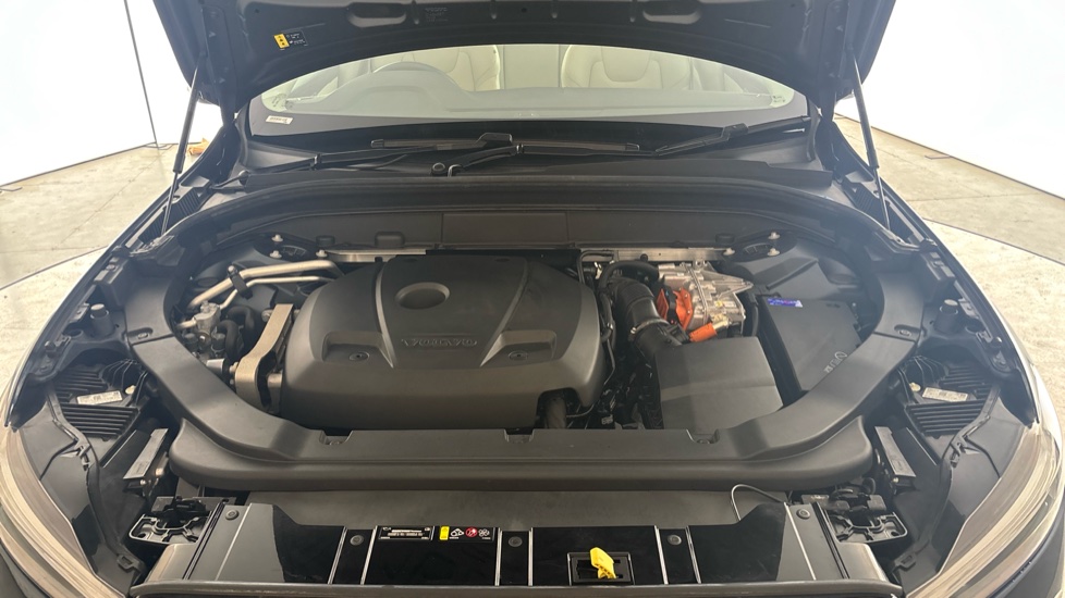 VOLVO XC60 Image 16