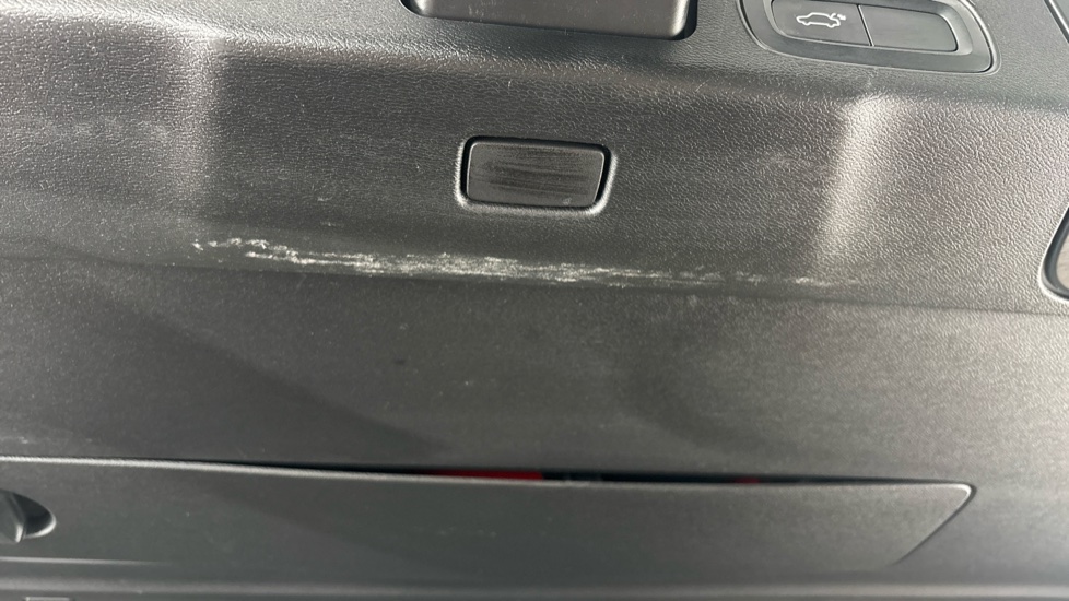 VOLVO XC60 Scuff