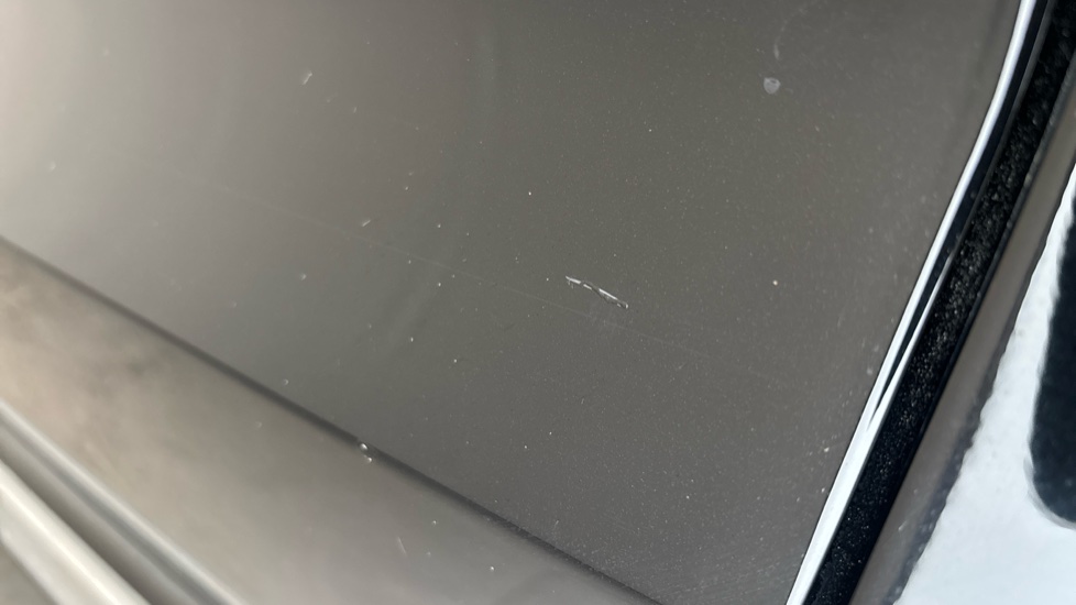 VOLVO XC60 Scratches and chips