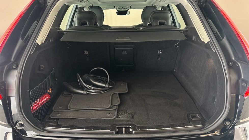 VOLVO XC60 Image 15