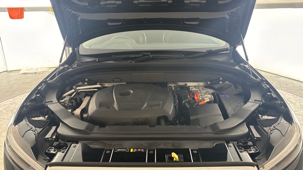 VOLVO XC60 Image 16