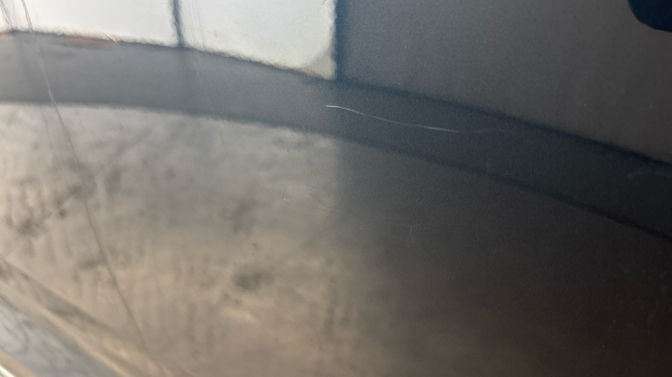 VOLVO XC60 Scratches and dent