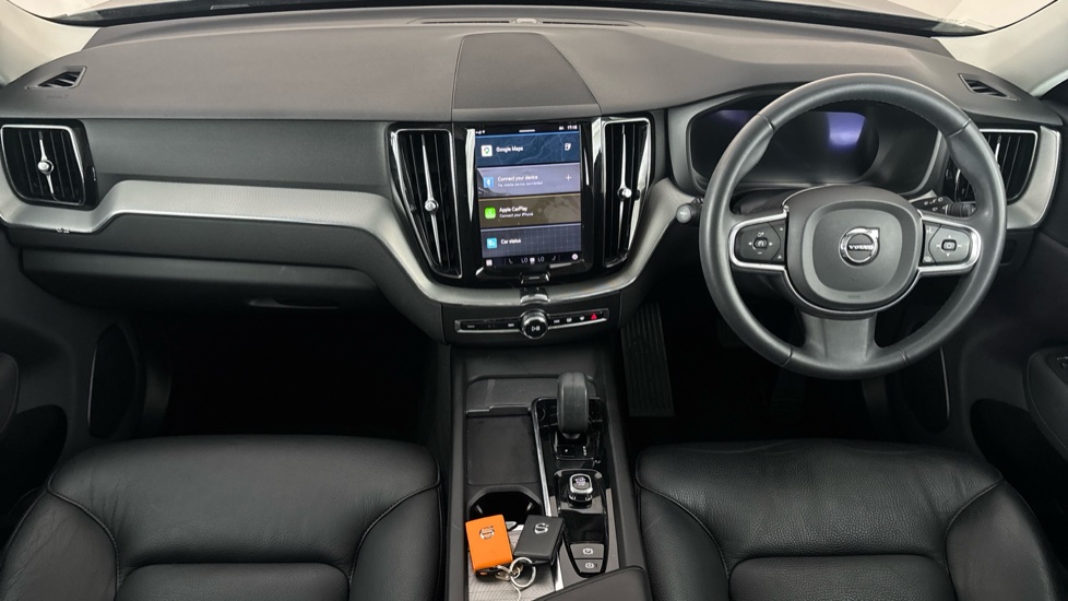 VOLVO XC60 Image 11