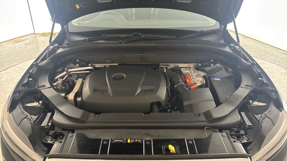 VOLVO XC60 Image 16