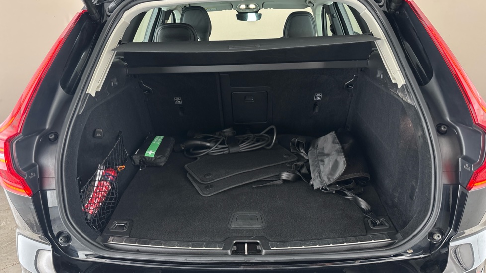 VOLVO XC60 Image 15
