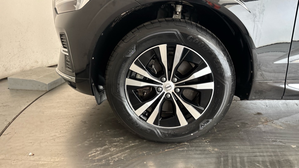 VOLVO XC60 Image 17