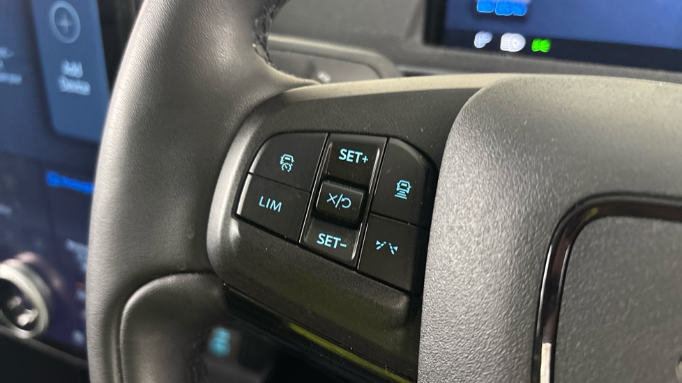 FORD MUSTANG MACH-E cruise control