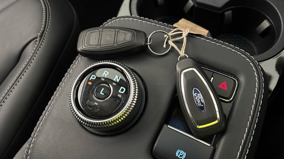 FORD MUSTANG MACH-E 2 keys