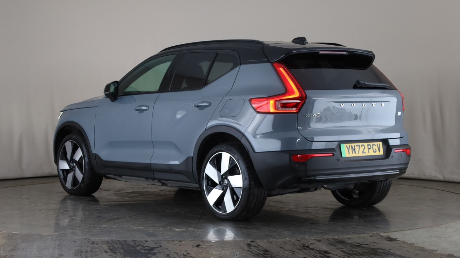 300kW Recharge Twin Ultimate 78kWh 5dr AWD Auto [2023]