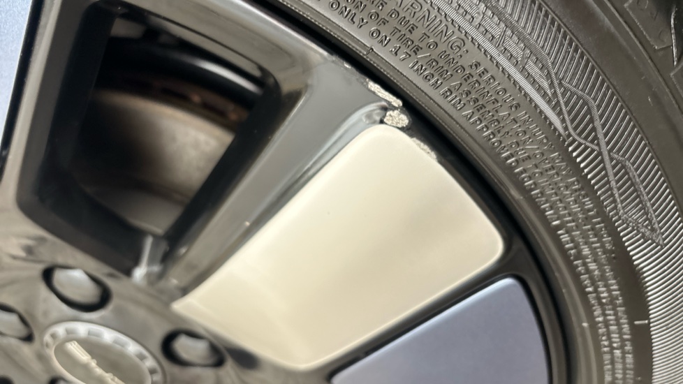 BYD DOLPHIN scuff