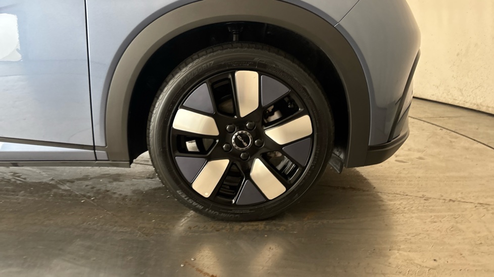 BYD DOLPHIN Image 20