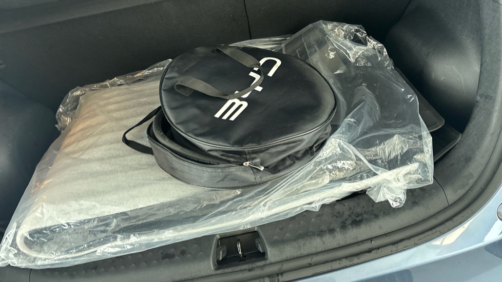 BYD DOLPHIN Image 22