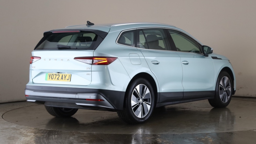 SKODA ENYAQ Image 5